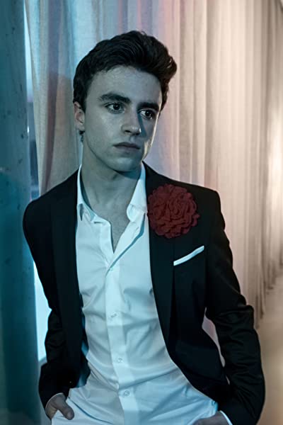 itzan escamilla